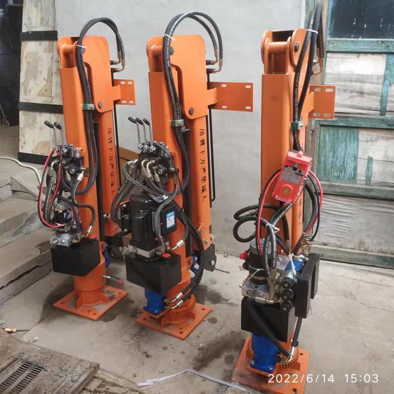 西岗区重汽蓝牌随车吊 3.2吨 国六动力强 液压驱动 农用自卸起重机